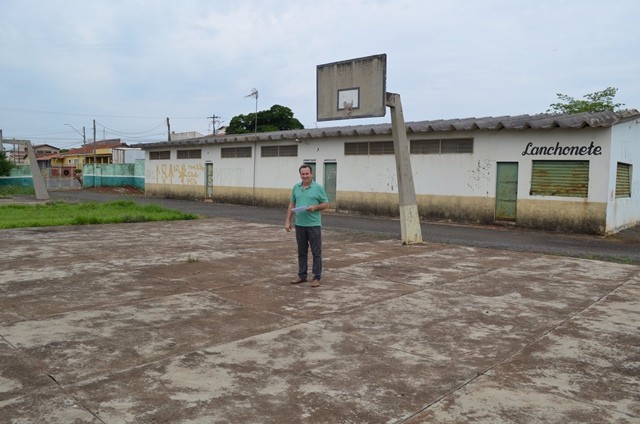 20171027_FOTO - Professor Antonio anuncia R$ 200 mil de emenda parlamentar